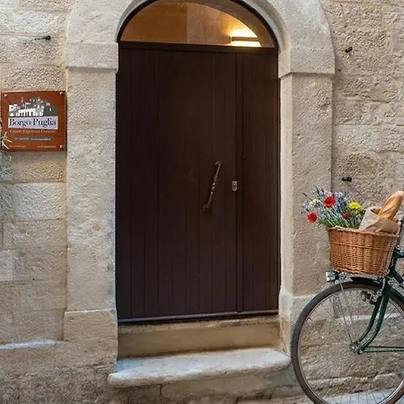 Borgo Puglia Pensión 3*