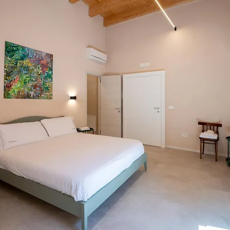 Borgo Puglia Pensión